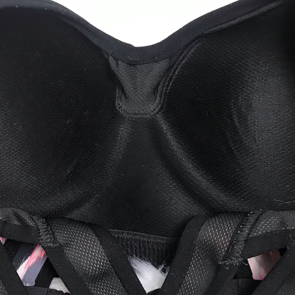 VSX Sport Bra Size 34 C - Picture 4 of 8